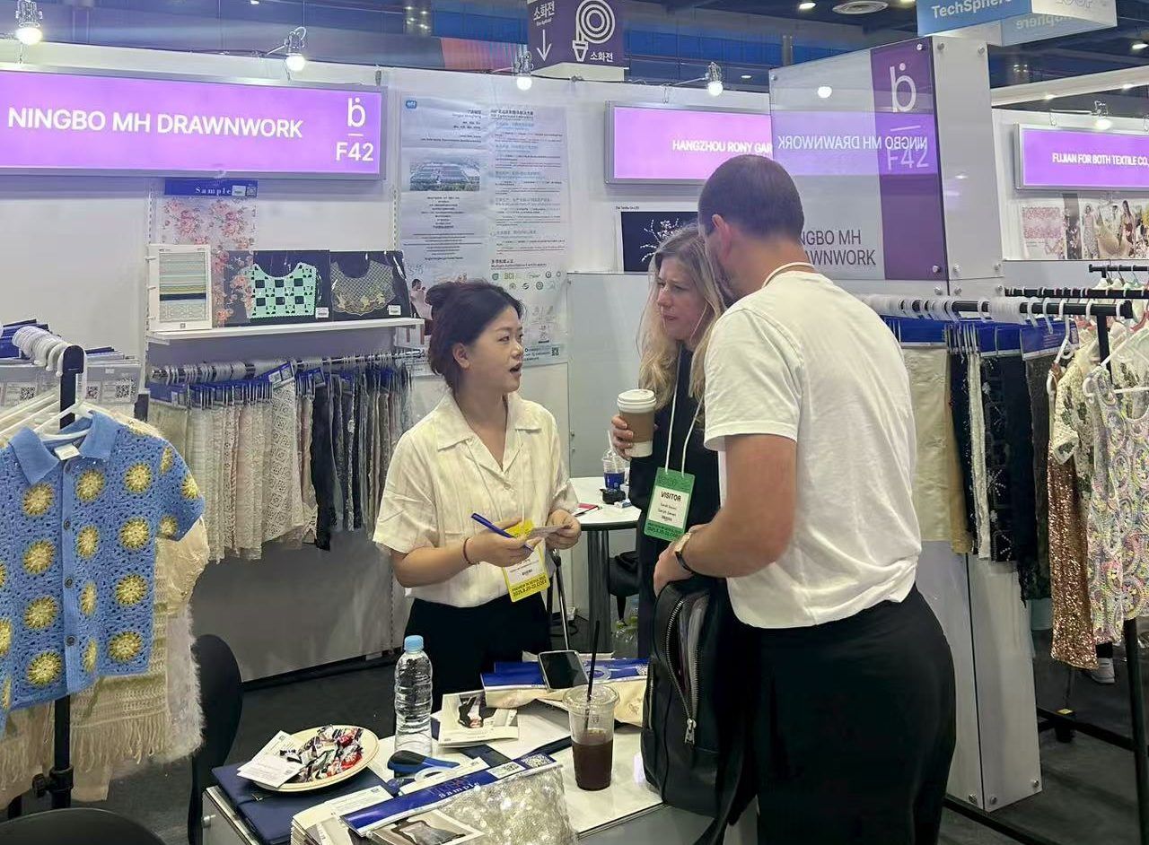 萌恒抽紗亮相2025韓國(guó)（首爾）國(guó)際紡織展覽會(huì)