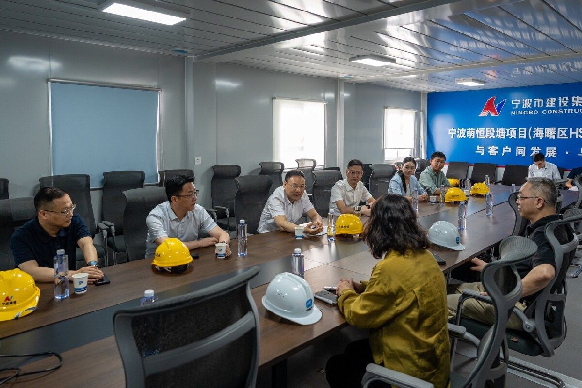 海曙區(qū)委副書(shū)記、區(qū)長(zhǎng)徐洪濤赴萌恒段塘項(xiàng)目現(xiàn)場(chǎng)走訪調(diào)研