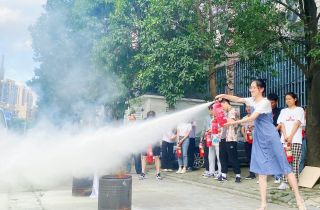 人人都會“用”，防患于未“燃”|滅火器實操演練