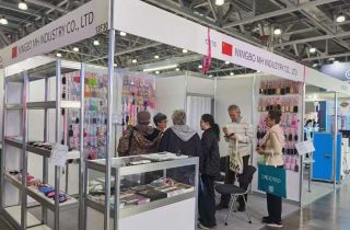 萌恒參加俄羅斯國際美容美發(fā)展覽會(huì)